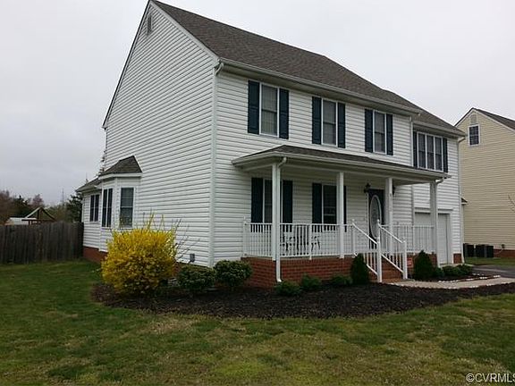 3rd image of 8312 Woodward Dr