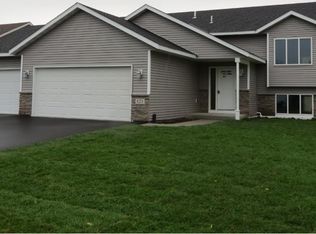 121 Dogwood St NE, Lonsdale, MN 55046