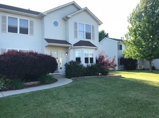 307 Inverness Trl, McHenry, IL 60050