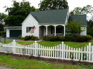 241 Meadow Ln, Vestal, NY 13850