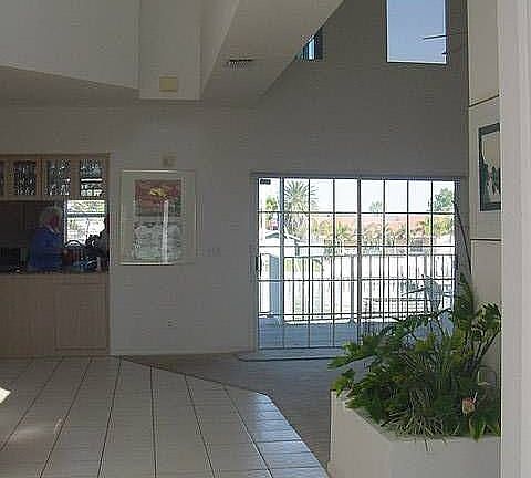 Spacious Foyer
