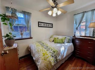 1052 Diggs Rd, Osage Beach, MO 65065