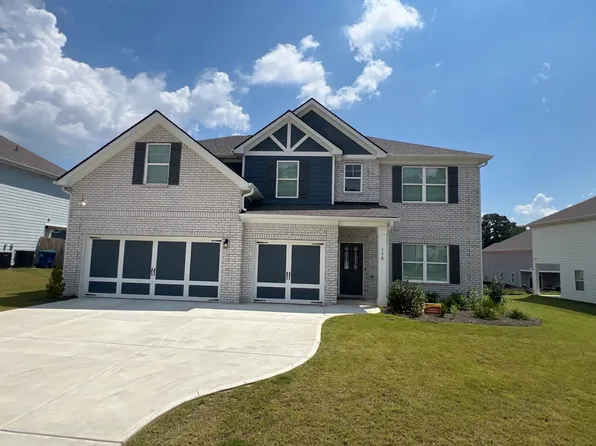 790 Grande Bishop Dr, Fairburn, GA 30213