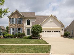 138 Weatherstone Dr, Berea, OH 44017
