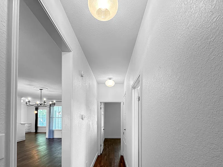 1415 Azalea Ln — Photo 24