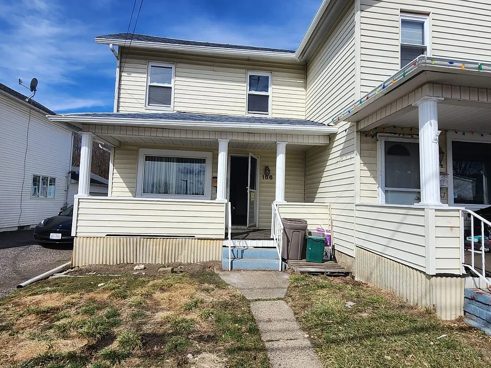 166 E State St #166