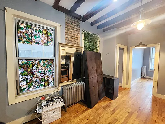 Rented by RELEASE NY | media 2