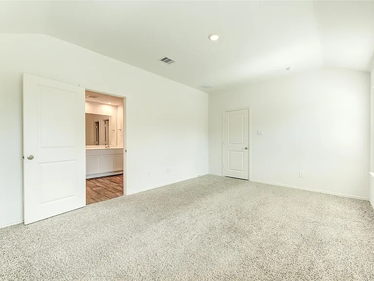 4306 Zeke Estates Ln — Photo 29