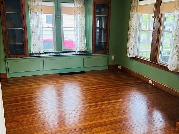 3rd image of 4467 W 12th St