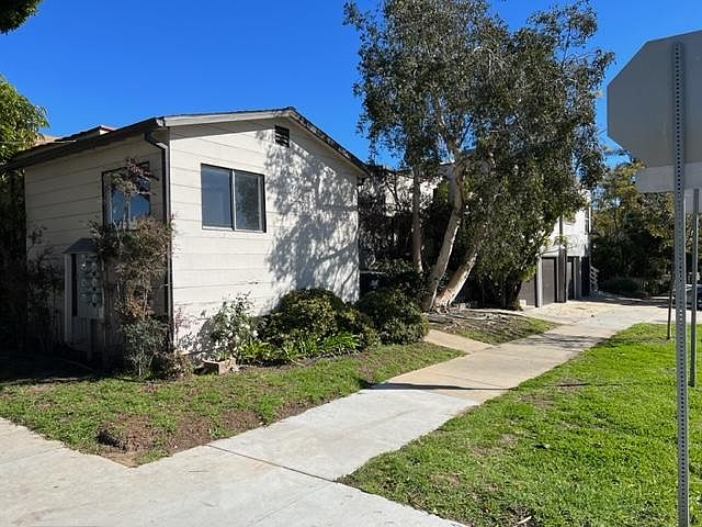 1st image of 1109 16th St #1109