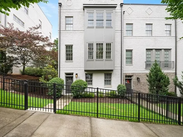 6083 Boylston Dr, Sandy Springs, GA 30328