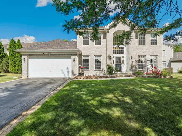 545 Waterford Dr, Oswego, IL 60543