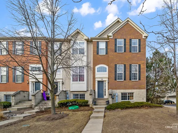 166 Town Center Blvd #0, Gilberts, IL 60136