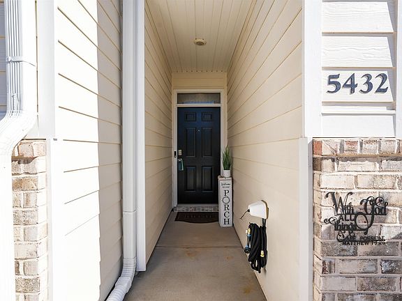 4th image of 5432 Thrasher Lane