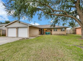 2810 6th Ave N, Texas City, TX 77590