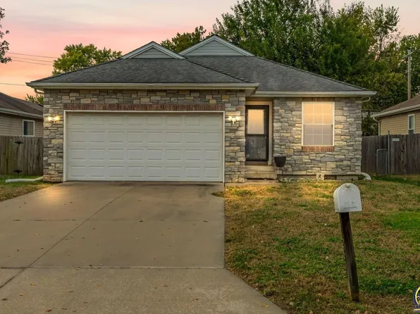 1223 SW Hillsdale St, Topeka, KS 66604