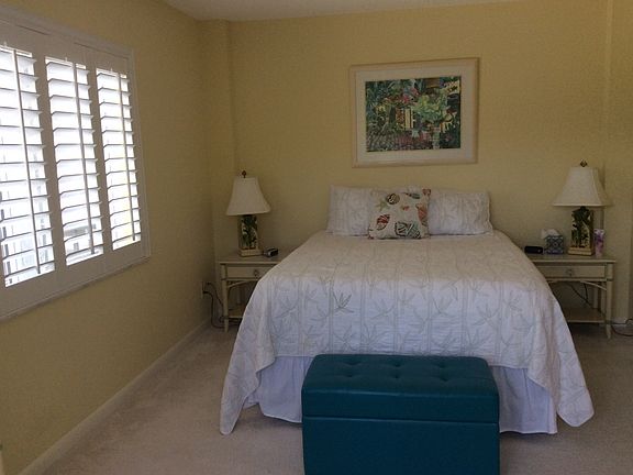 4th image of 2170 Gulf Shore Blvd N Unit 21