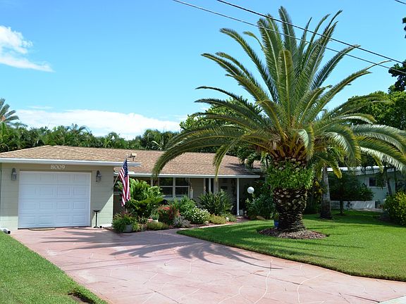 2nd image of 8009 Causeway Blvd S