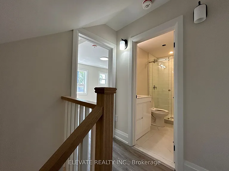 624 Christie St #2 — Photo 10