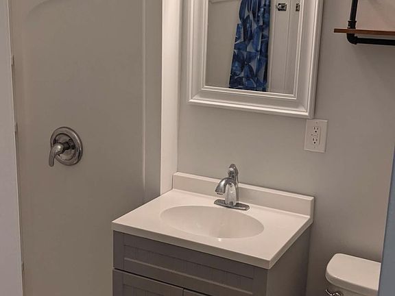 2nd image of 52.5 E 5th Ave #B