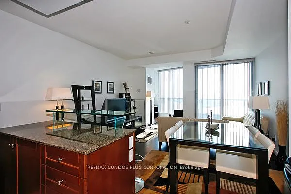 218 Queens Quay W #2611 — Photo 26