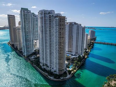901 Brickell Key Blvd APT 905, Miami, FL, 33131