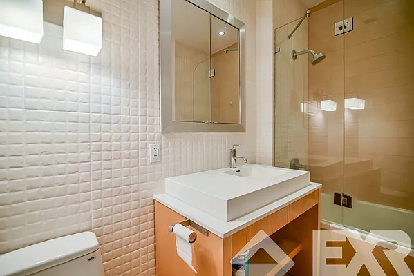 Rented by Fiddler Realty | media 35