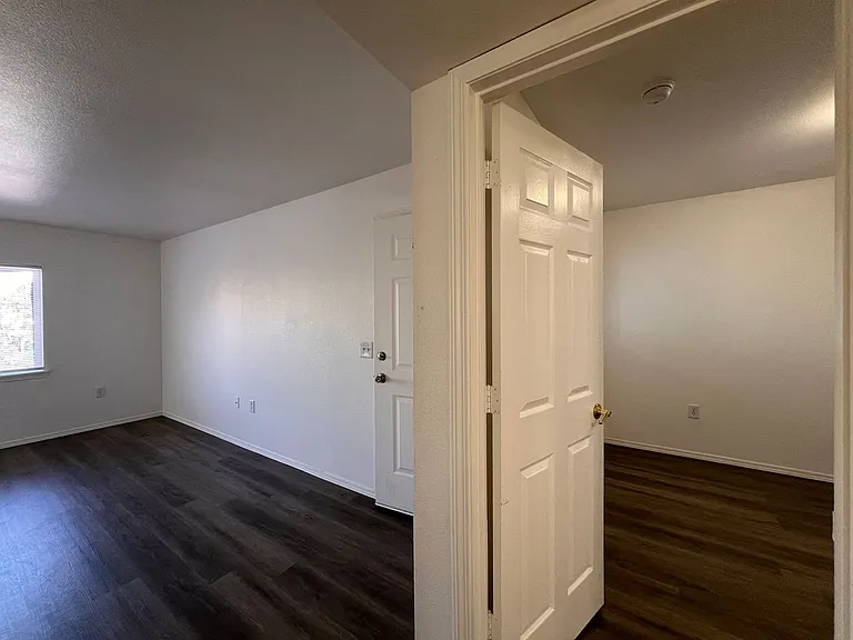 Bramwell - 430 Willow Way — Photo 12