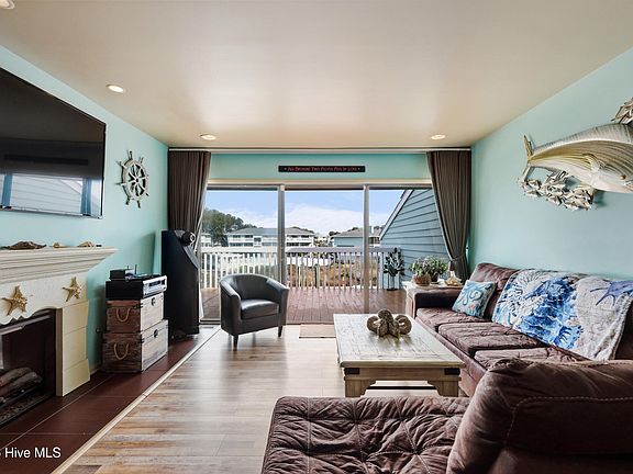 5th image of 202 Lewis Drive Unit 1212