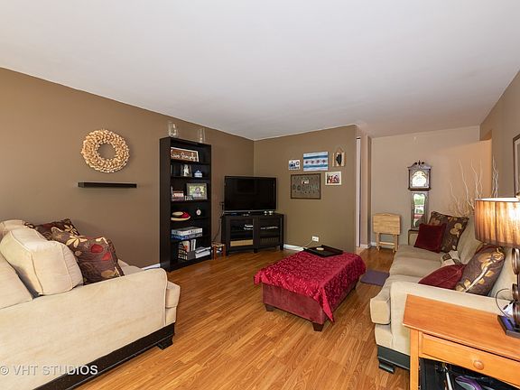 2nd image of 3004 Roberts Dr APT 2
