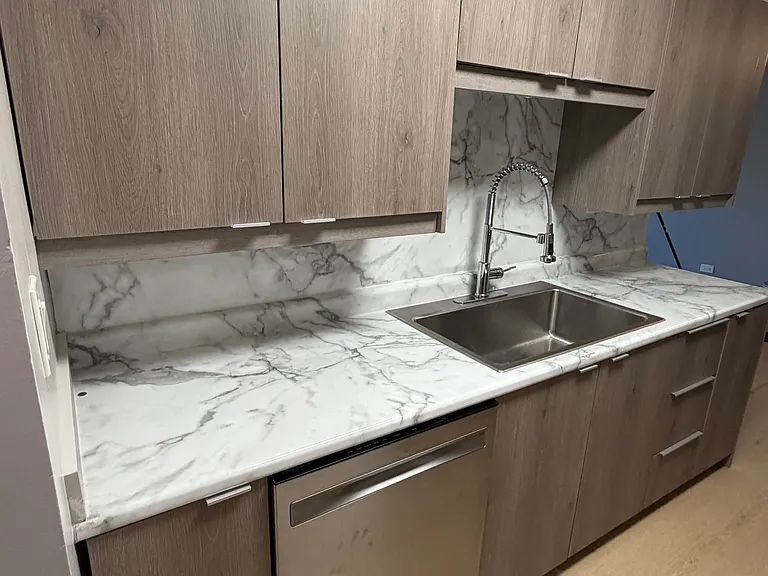 300 S Roselle Rd #206 — Photo 3