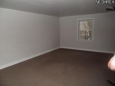 4th image of 332 E High St