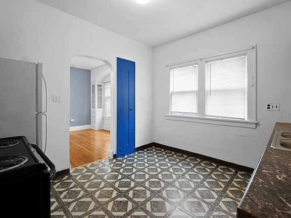 5th image of 3141-1 Kensington Rd