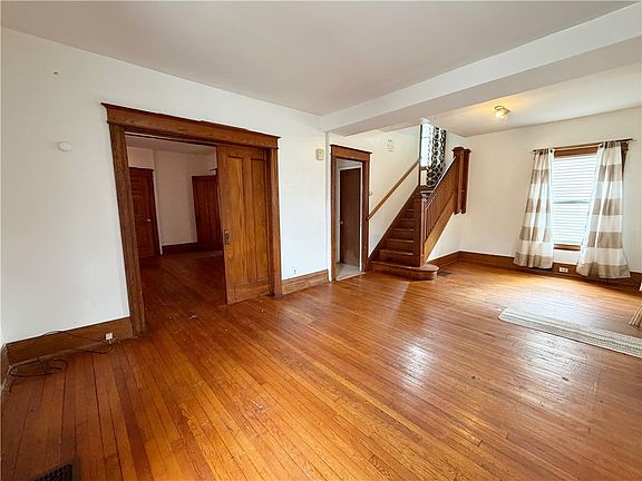 3rd image of 58 Post Ave