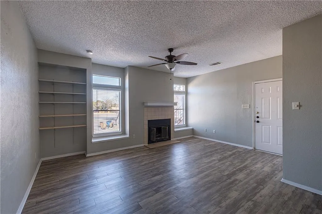 5305 Indio Cove - Indio B — Photo 1