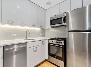 230 E 44th St APT 4N, New York, NY 10017
