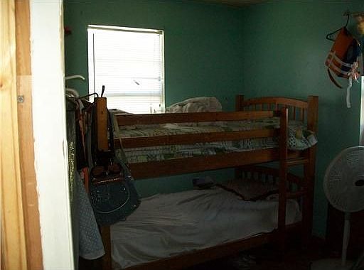 5th image of 117 Lake St