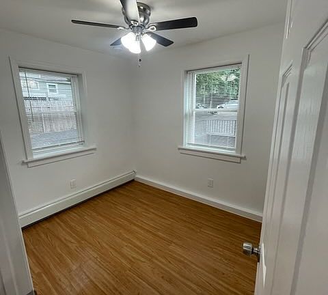 5th image of 167 Glen Cove Ave #2D