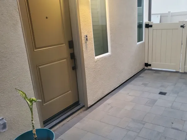 (undisclosed Address), San Diego, CA 92128