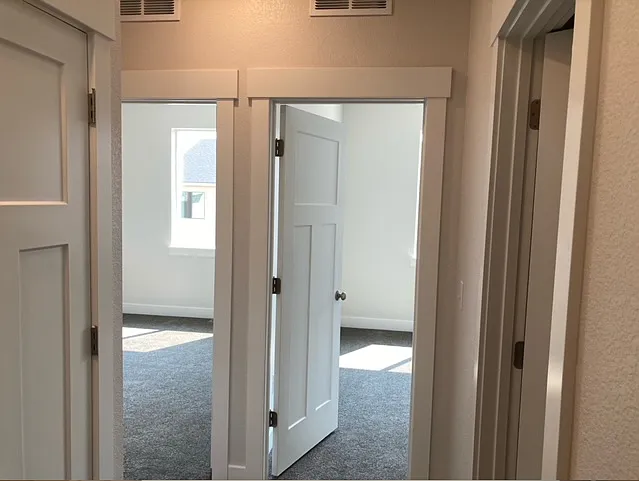 2402 49th Avenue Ct — Photo 17