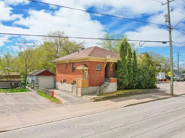 459 Fisher St, North Bay, ON P1B 2E2
