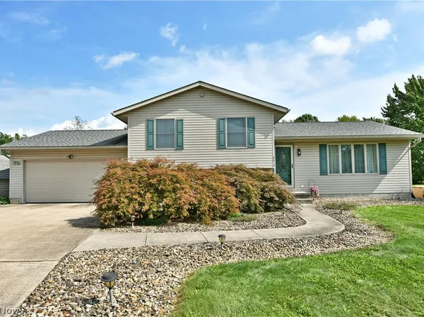 6619 Palmyra Rd SW, Warren, OH 44481