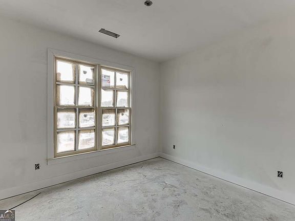 5th image of 4775 E Reed Rd