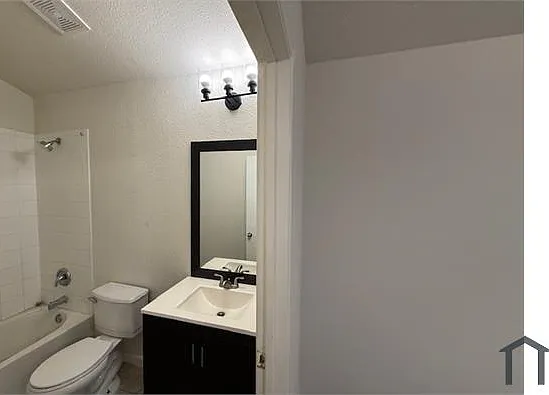 4218 Swan Frst — Photo 35