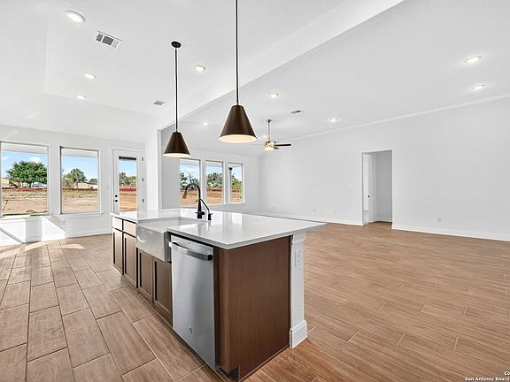 5th image of 5823 Provo Place