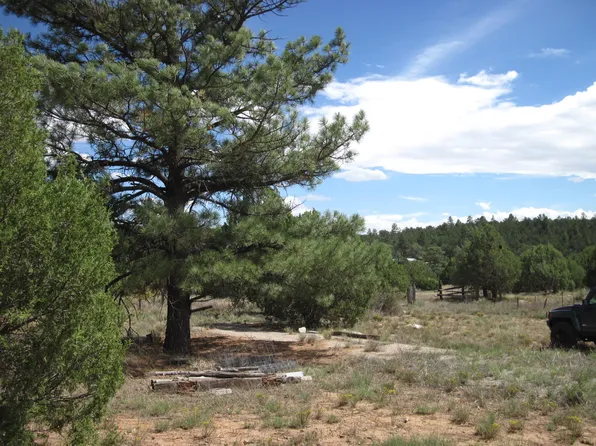 403 Juan Tomas Rd, Tijeras, NM 87059