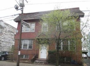 212-214 S 8th St, Newark, NJ 07103