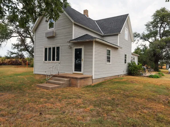 10 6th St, Bloomington, NE 68929