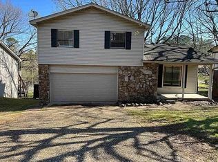 11 Rio Grande Forest Dr, Little Rock, AR 72212