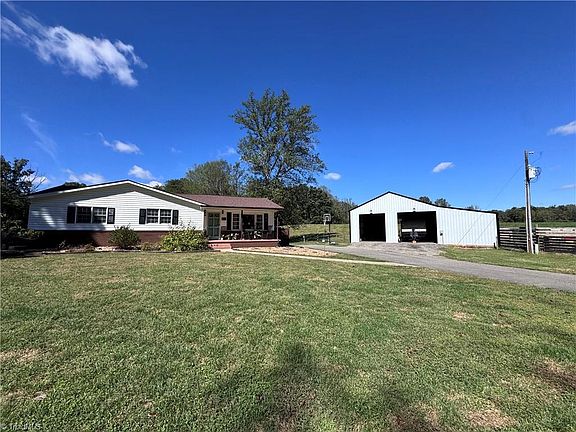 3rd image of 503 Sam Fulk Rd
